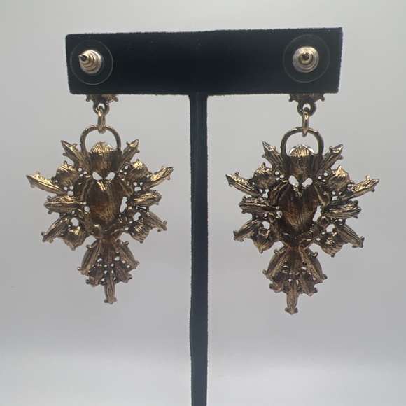 Navy & Iridescent Stone Earrings - Picture 4 of 5